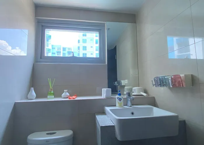 Luxury 1,2,3bedrooms Sunset Retreat Next To Okada Casino,manila Airports,moa Manila